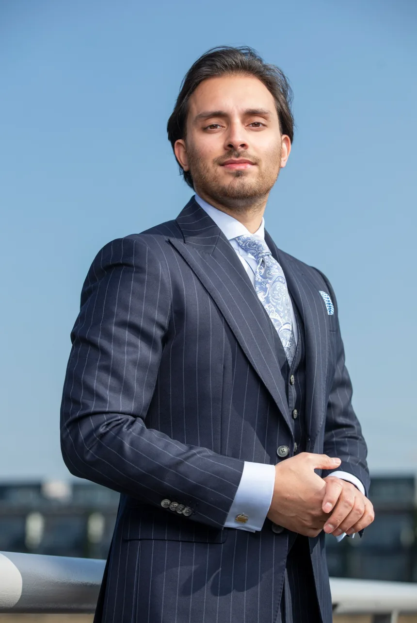 Portretfoto van mr. M. Kumar